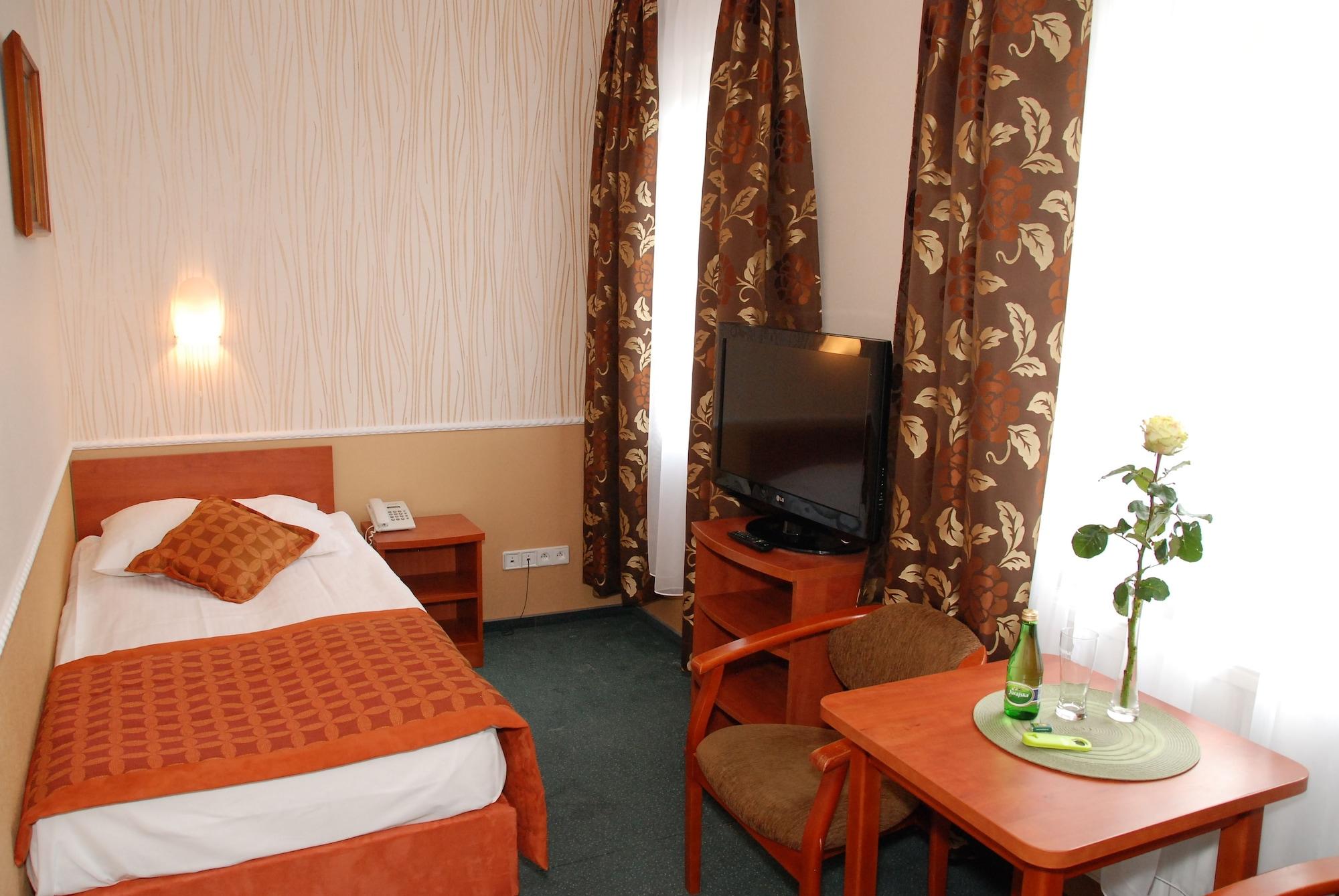 Topaz Centrum Hotel 3*