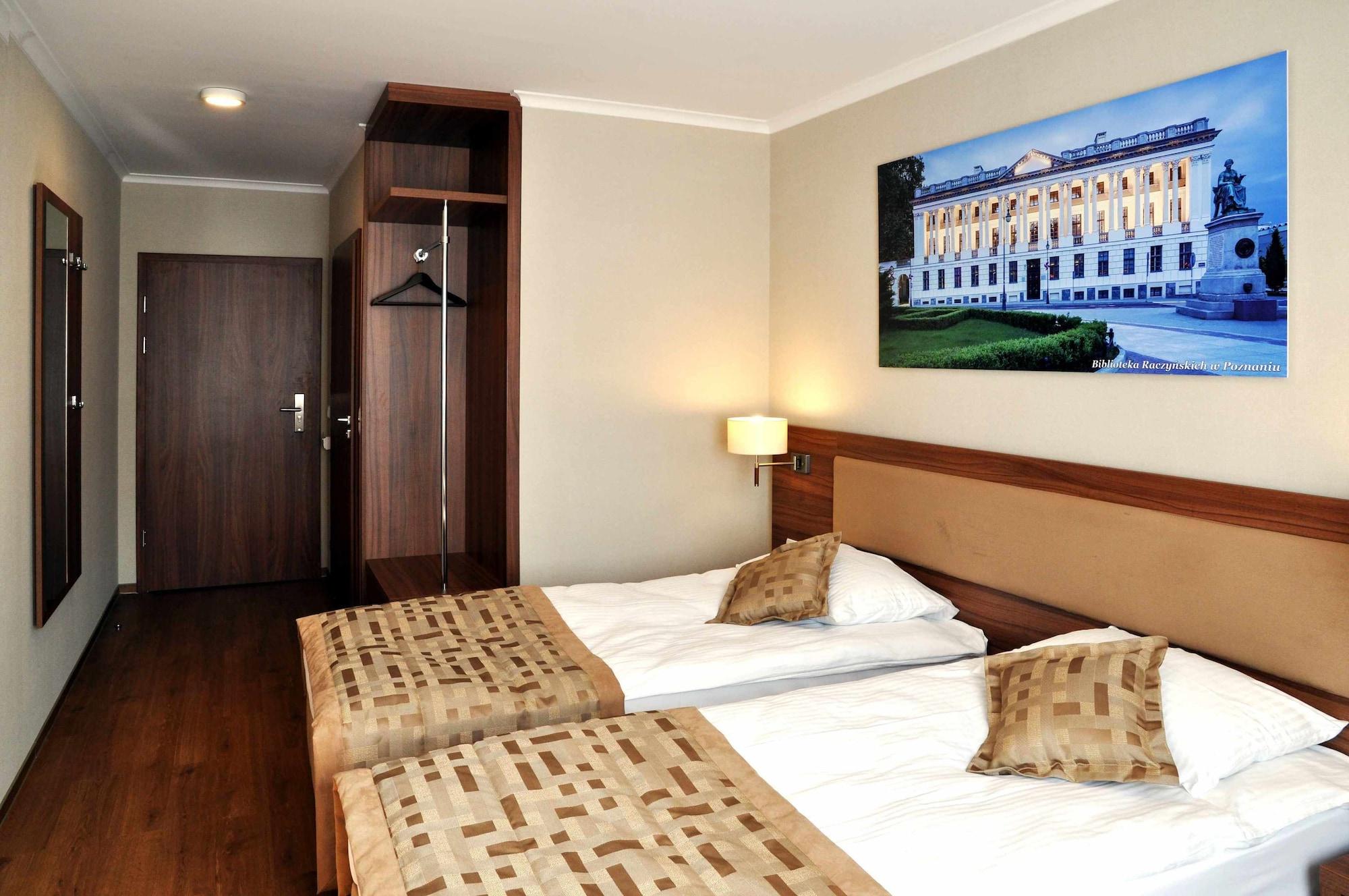 Topaz Centrum 3*