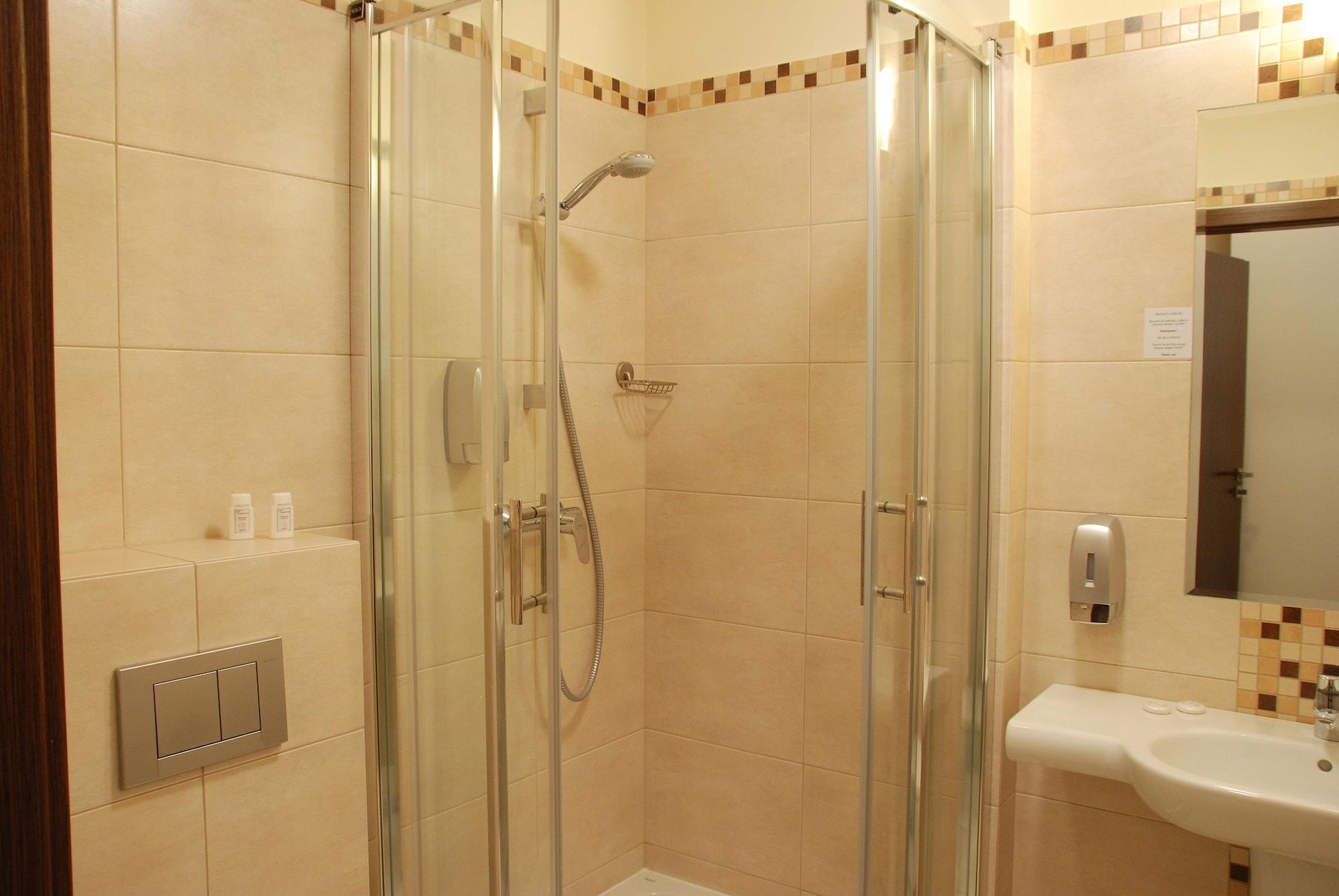 Topaz Centrum 3*