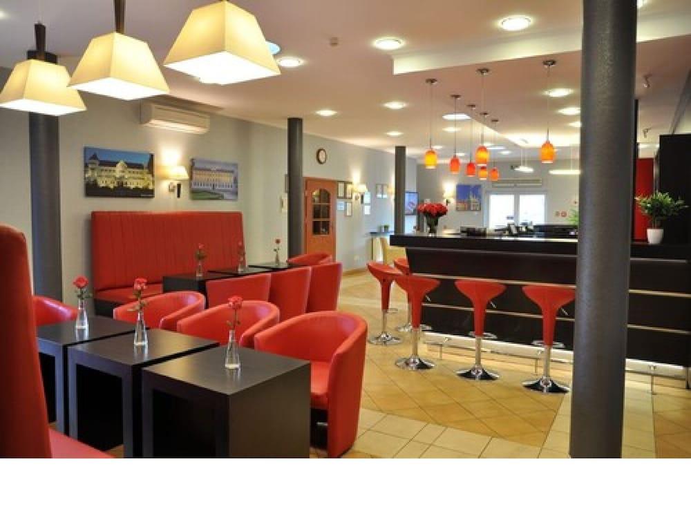 Topaz Centrum 3*